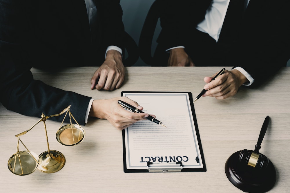 Les aspects juridiques incontournables de la reprise d'entreprise