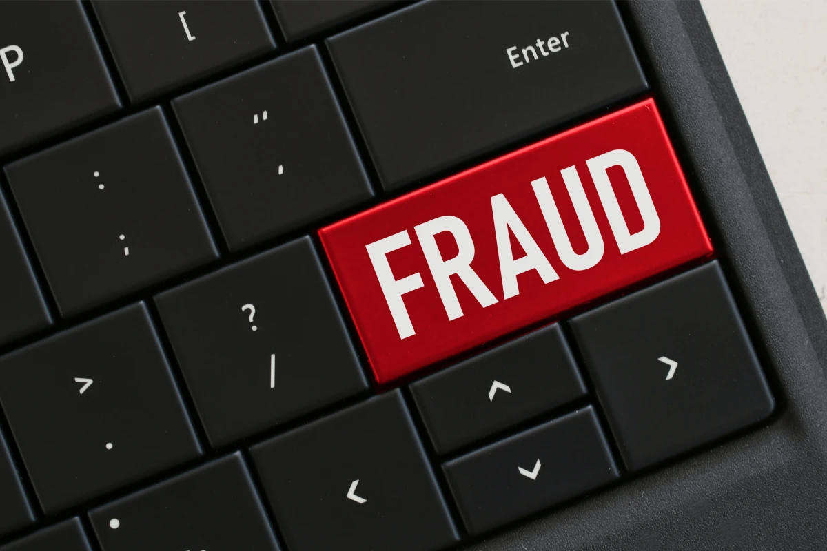 Lutte contre la fraude dans les courses en ligne : quelles mesures légales sont en place ?